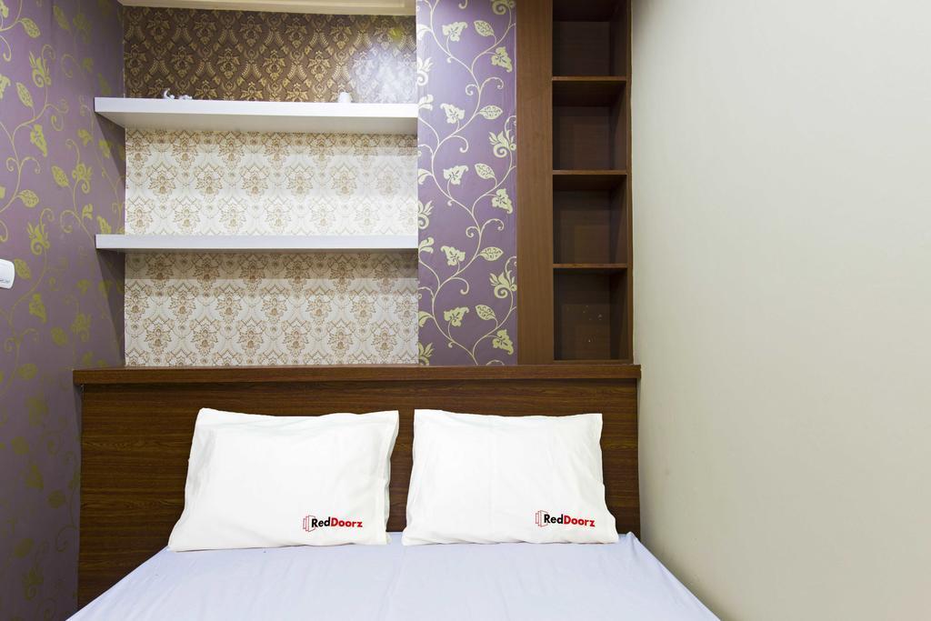 Reddoorz @ Tebet Asem Baris Hotel Jakarta Exterior foto